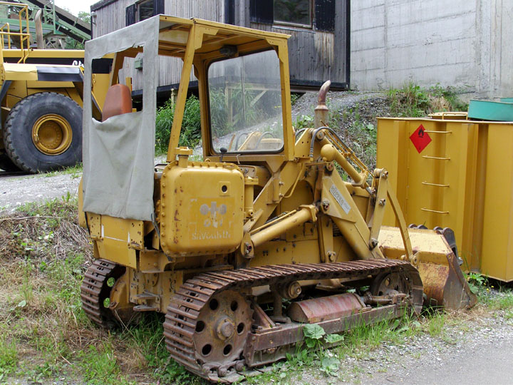 Komatsu D21S (1).jpg