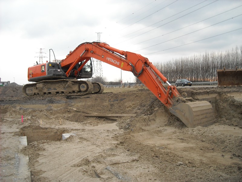 Aertssen Hitachi Zaxis 350 (1).jpg