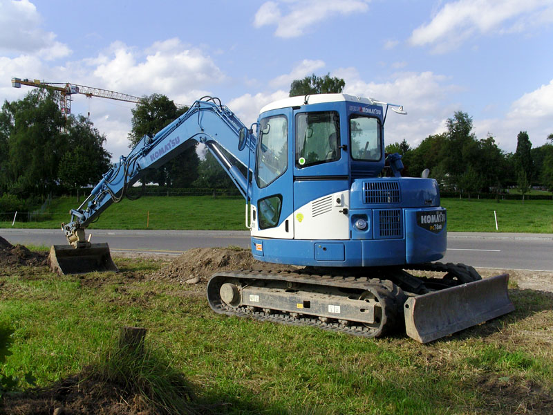 Komatsu PC78MR Inauen (1).jpg