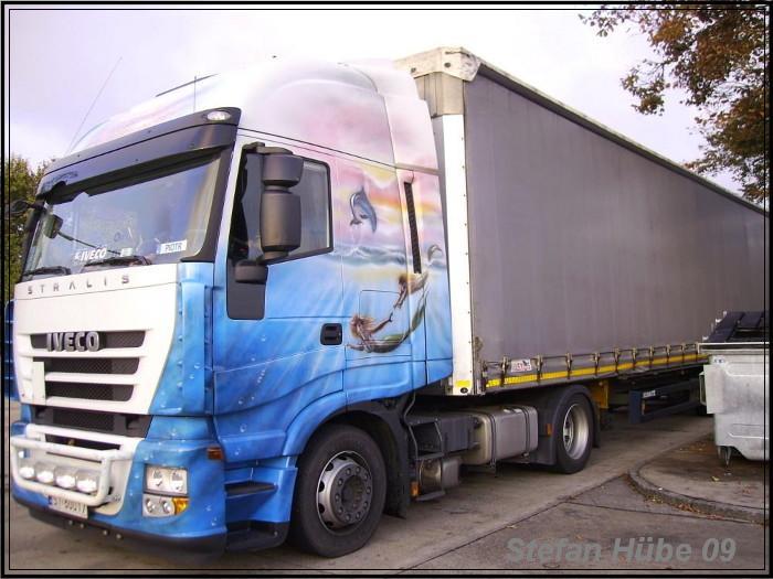 Iveco Stralis Meerjungfrau.jpg