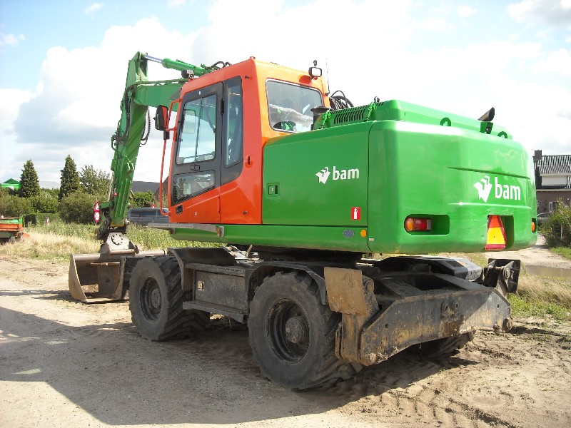 BAM Robex 170 W-7 (3).jpg