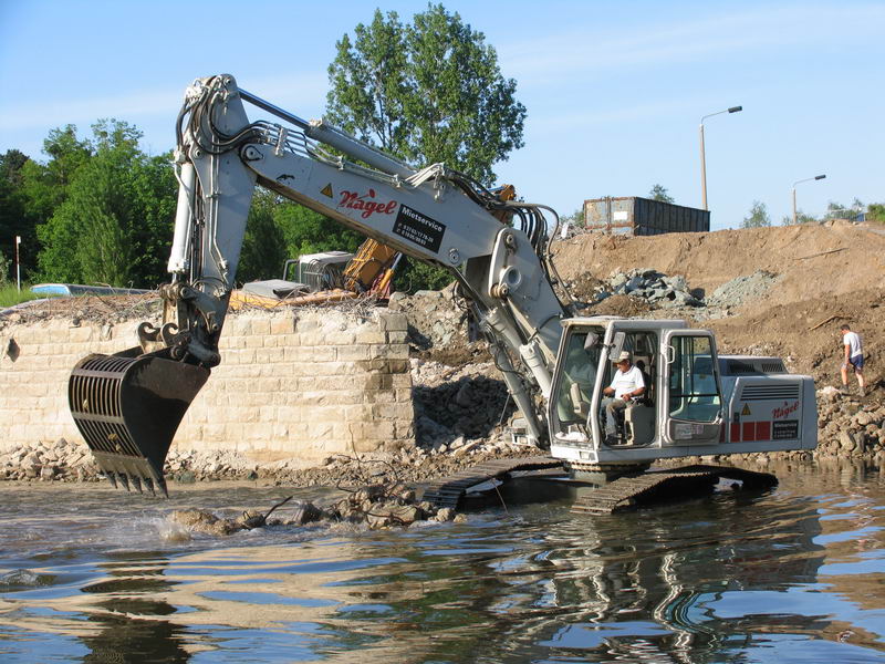 934-4.jpg