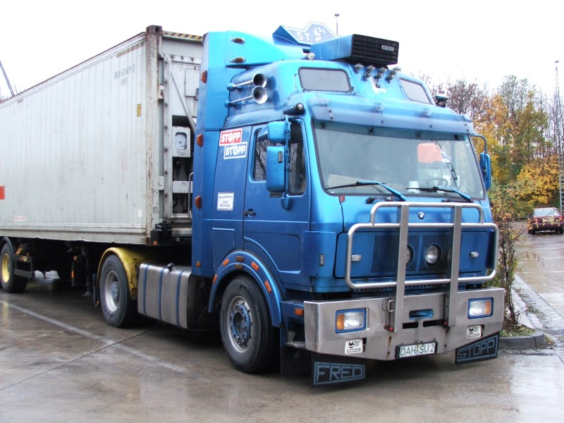 NOVEMBER2009 032.jpg