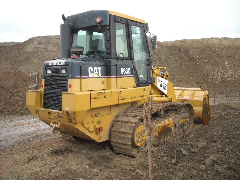 CAT 963 C (3).jpg