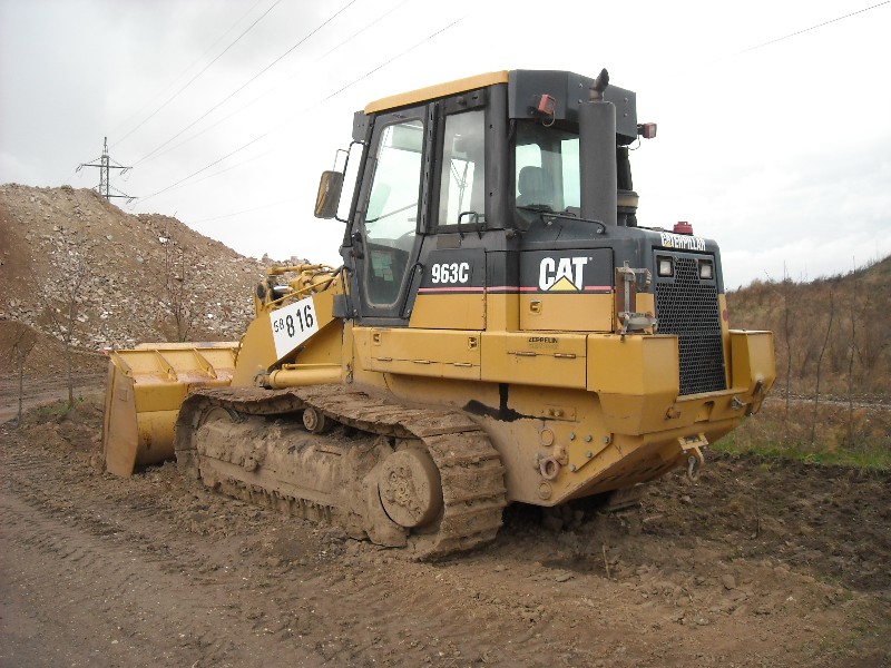 CAT 963 C (4).jpg