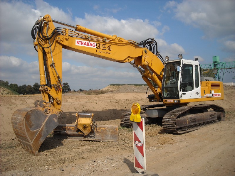Strabag R 924 (3).jpg