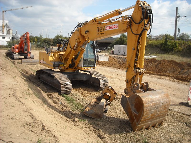 Strabag R 924 (4).jpg