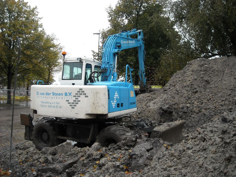 Furukawa LS 725 (2).jpg