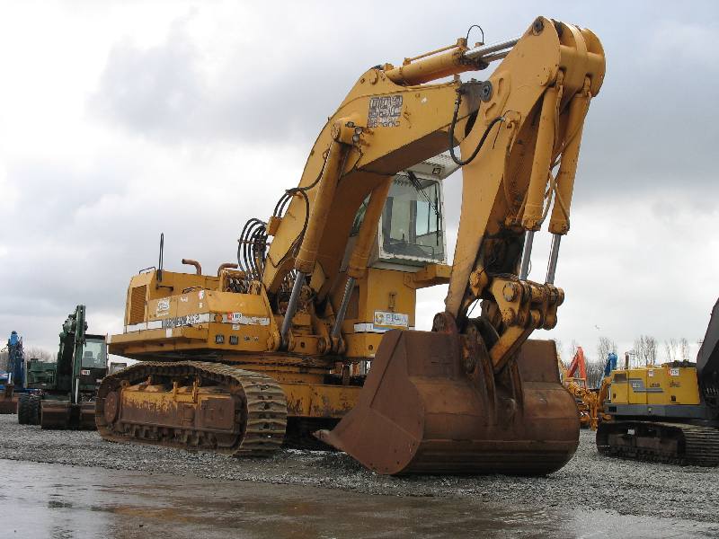 caterpillar109.jpg