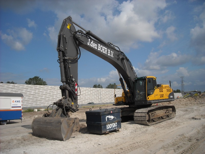 J.Den Boer EC 460 C (1).jpg