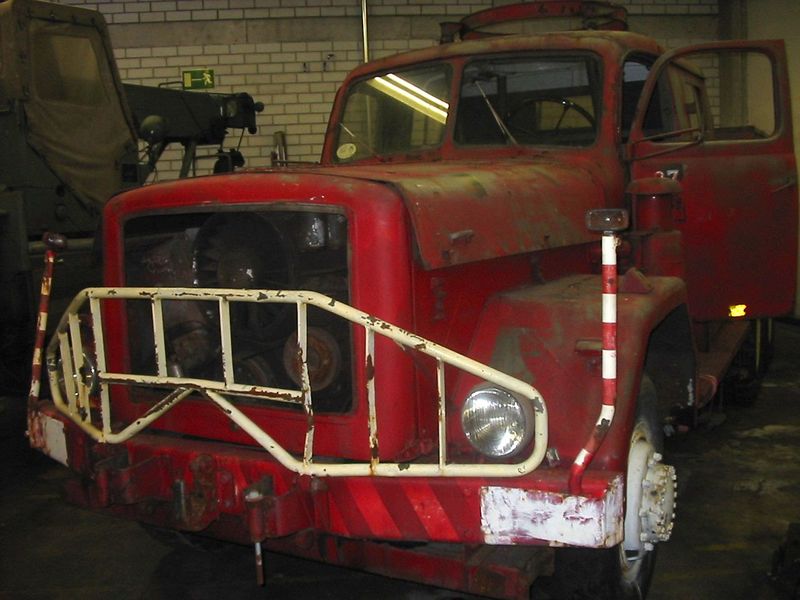  Magirus-Uranus-ExBelgArmee-OCM_20061014_
001.jpg