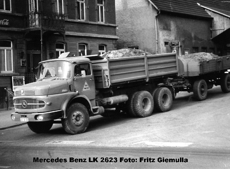 1LKW-031.jpg