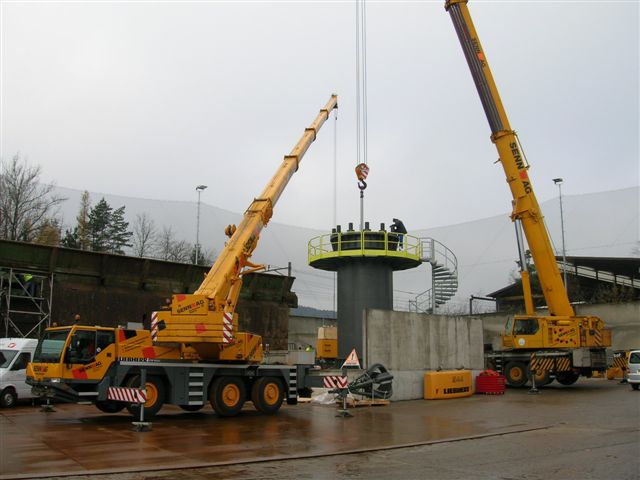 Aufbau Turm Bagger E944 025.jpg