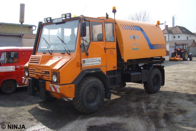 Praga_UV_80_4x4_zametac_Trilety_05.jpg