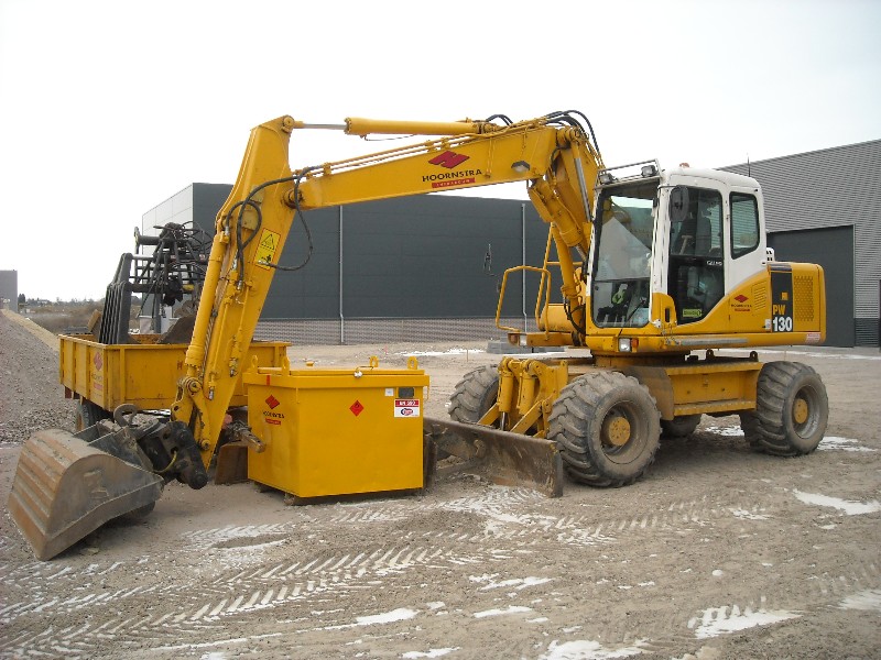 escavatore komatsu Attachment