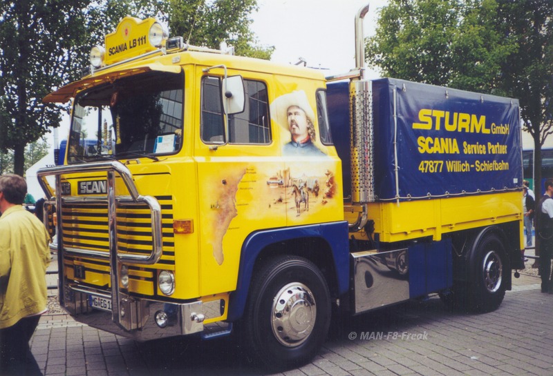 SCANIA 111 Sturm_2003 FFM_01a.jpg