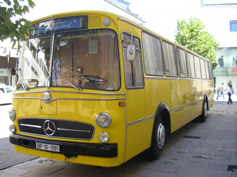 mercedes-benz-31056.jpg