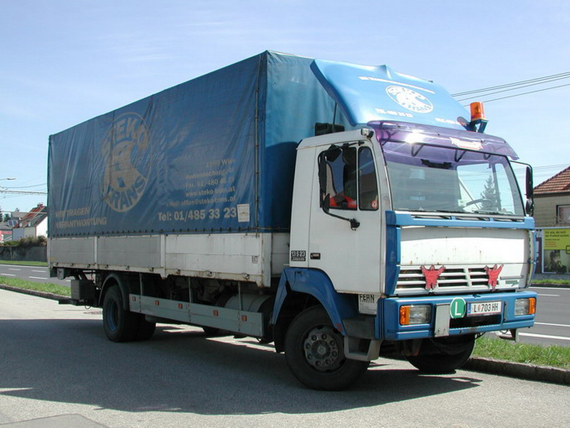 Steyr 13S23 Planen LKW Steko L703HH.jpg