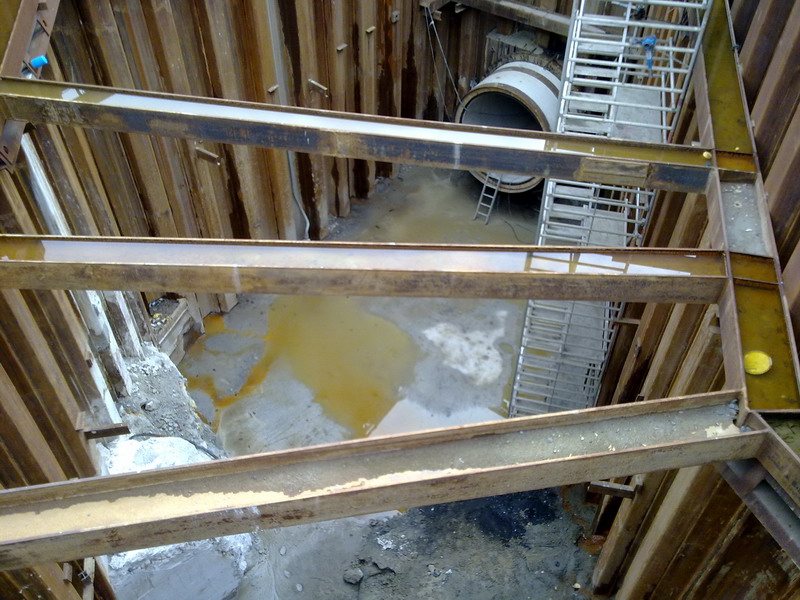 09042010181.jpg