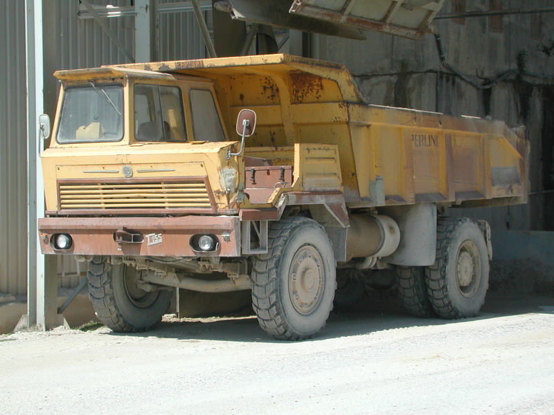 autocarri e dumper perlini Attachment