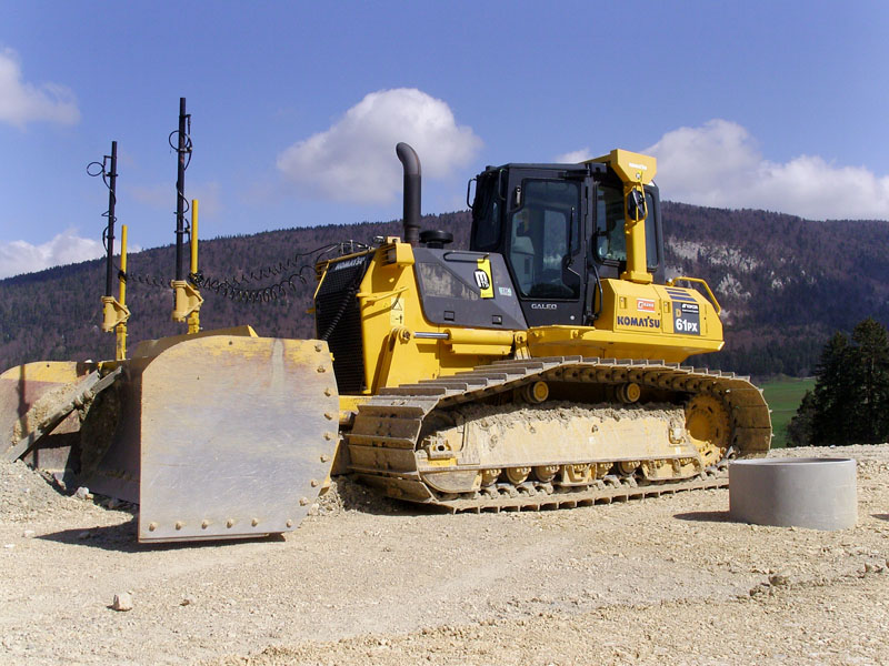 Komatsu D61PX (1).jpg