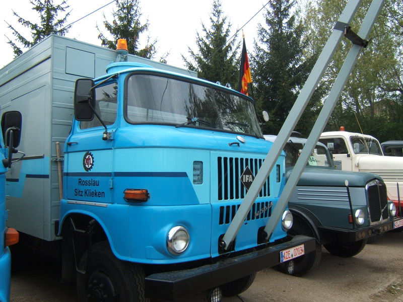 w 50 anbaukran.jpg