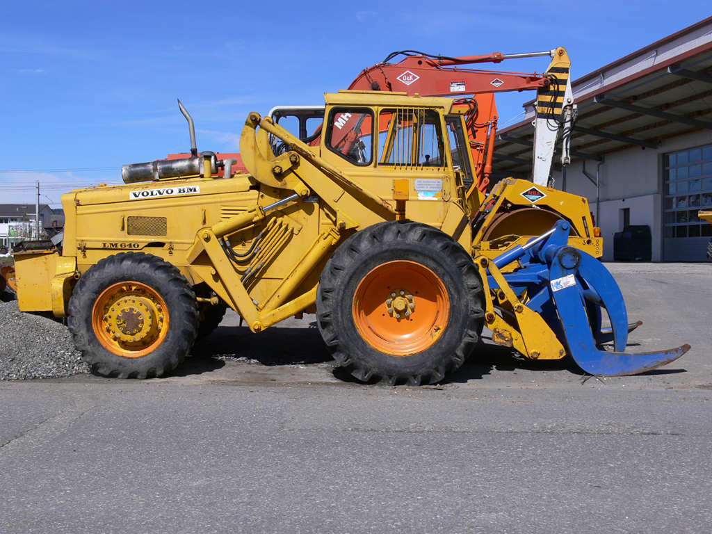 LM621  volvo caricatore Attachment