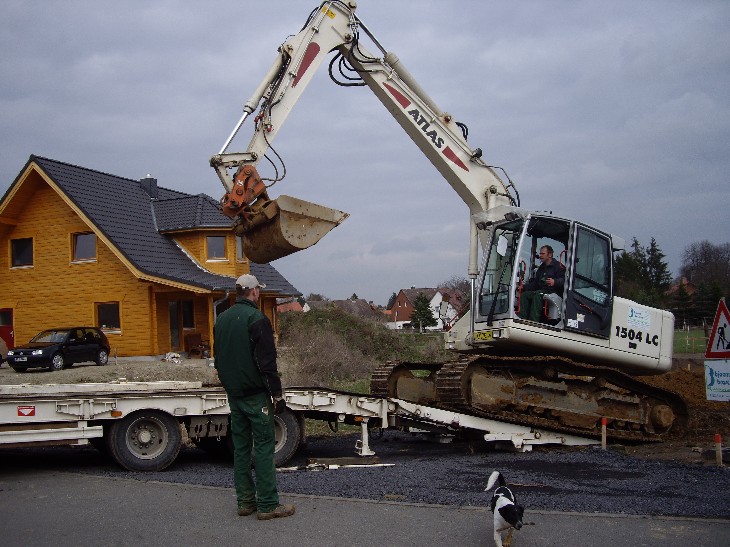 Bodenabfuhr, Raupe, Baustellen Mai 2010 031.jpg