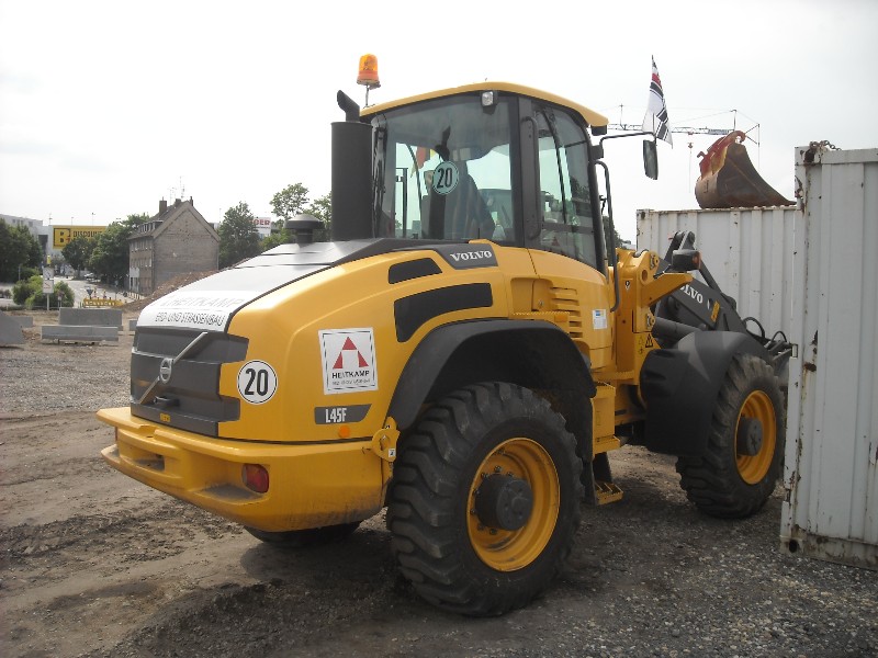 L 45 F Heitkamp (4).jpg