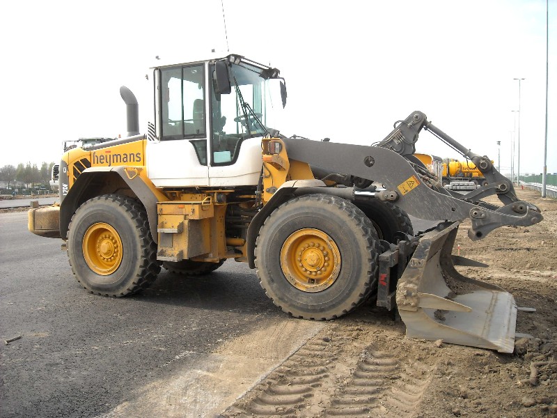 Heijmans L 70 F (1-4).jpg