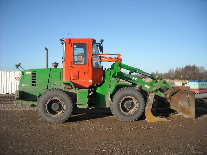 Doosan Mega 160 (2).jpg
