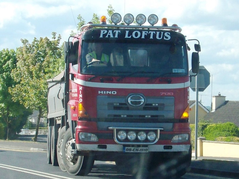 hino 1.jpg