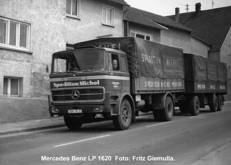 1LKW-277.jpg