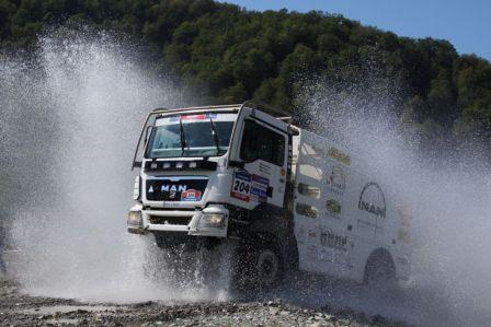 Race truck-8.jpg