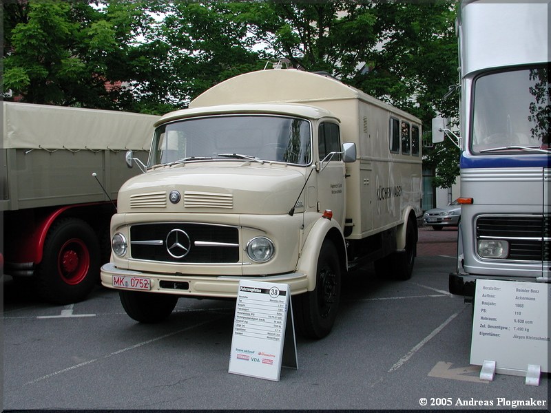 2005-05-21-8433_1.jpg