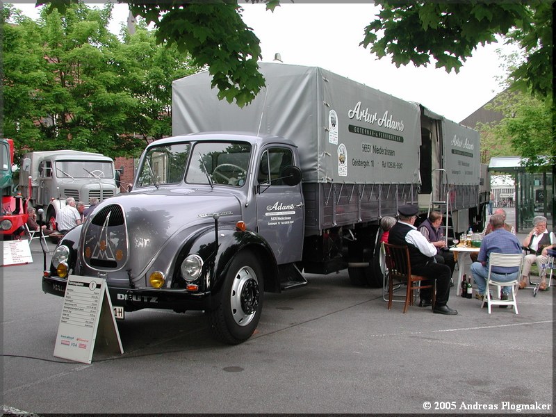 2005-05-21-8439_1.jpg