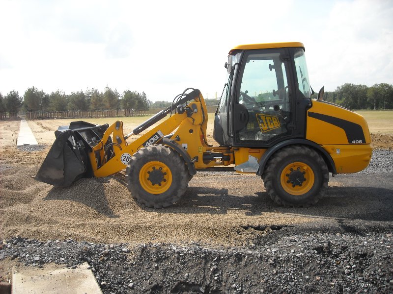 JCB 406 (5).jpg