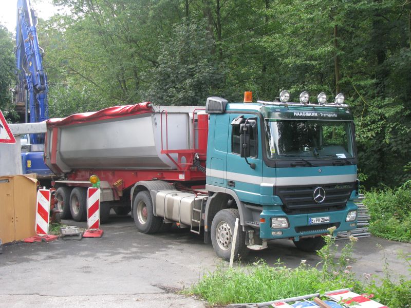 k 027.jpg