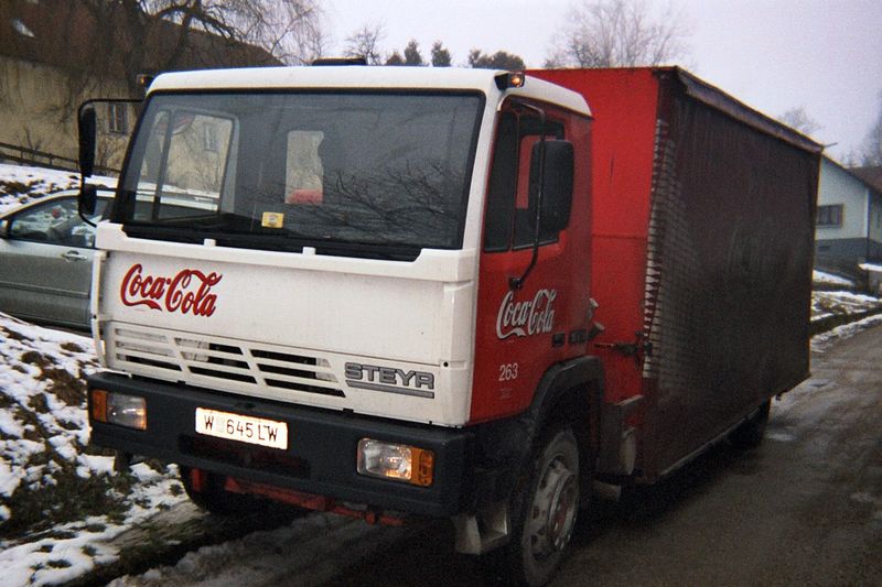 Coca Cola 1.jpg