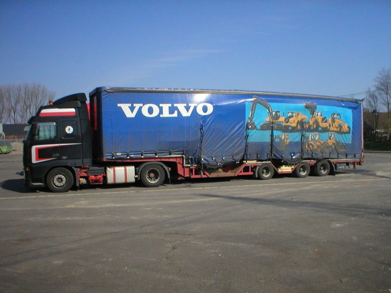 P1010049.jpg