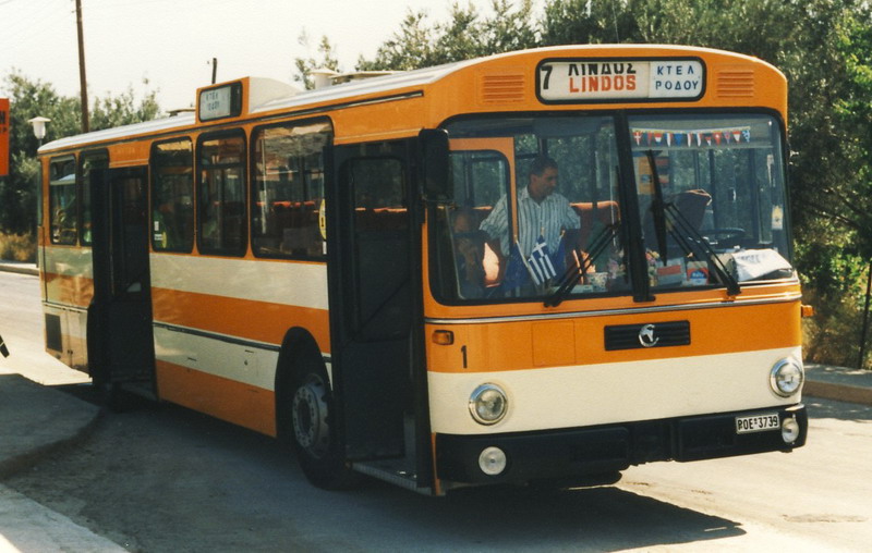 Mercedes Autobus Nr 1 Rhodos 1995.jpg