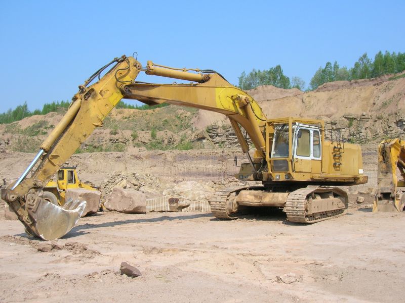 Liebherr R962.jpg