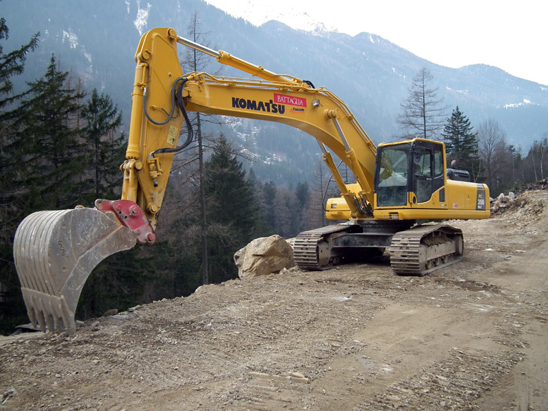 komatsu_pc350.jpg