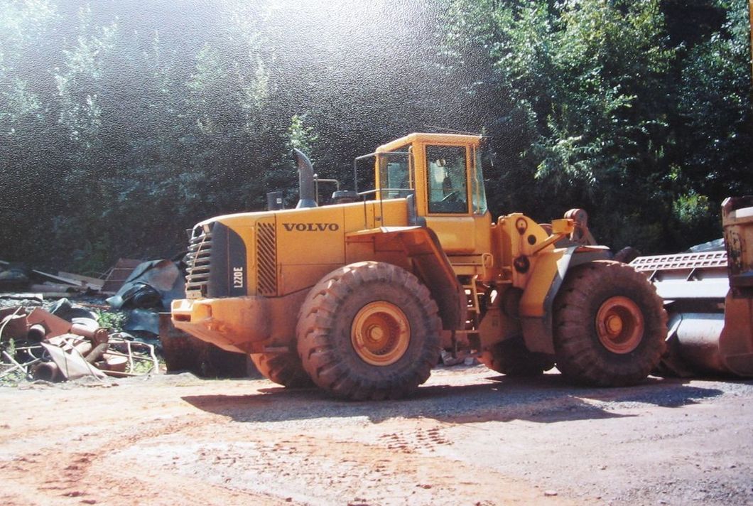 caricatore L220 E volvo Attachment