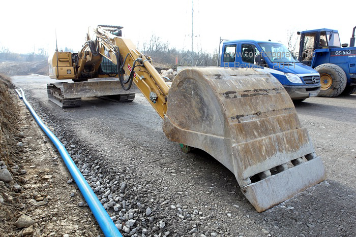 bb_Cat_312C_4.jpg