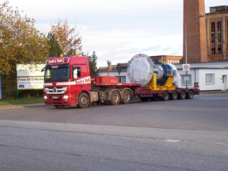 MB Actros MPIII André Voß[1].jpg