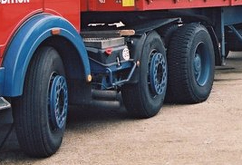 MB NG 6x2_2.jpg