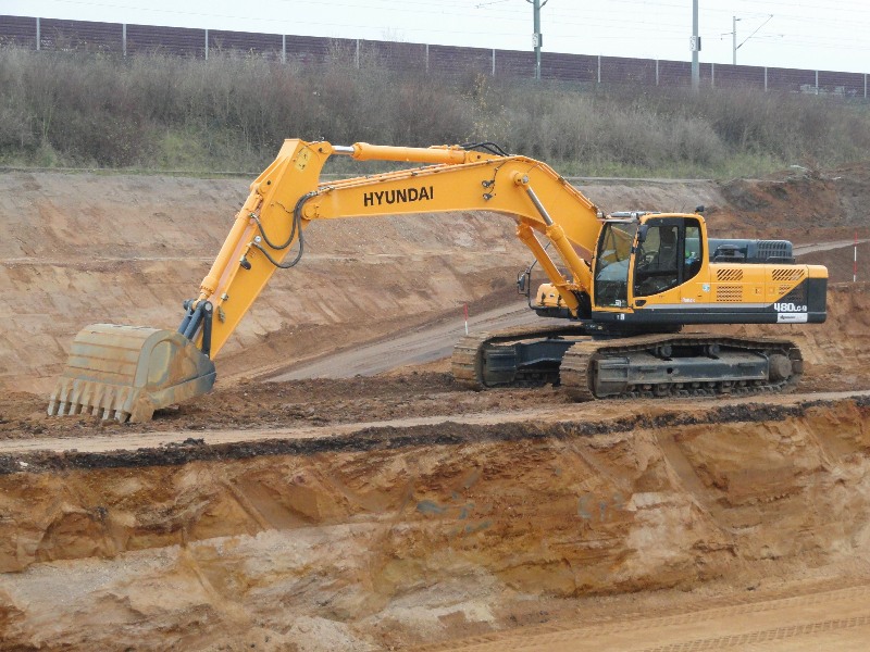 Hyundai Robex 480-9 (1).jpg