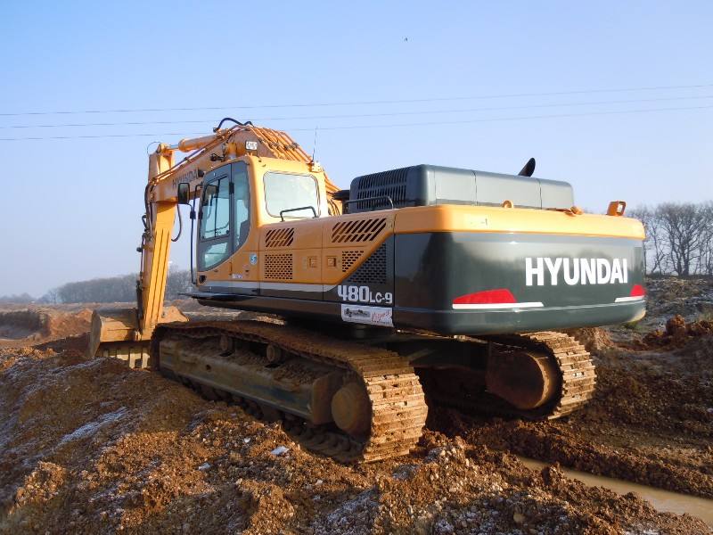 Hyundai Robex 480-9 (3).jpg