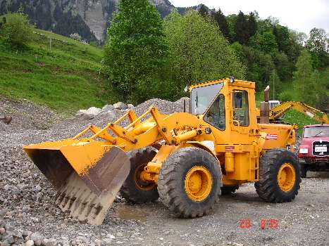 Cat 950 (1)_00.jpg